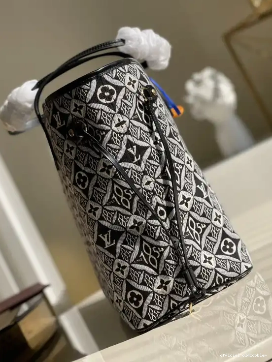 Official oldcobbler MM VUITTON LOUIS NEVERFULL 0521